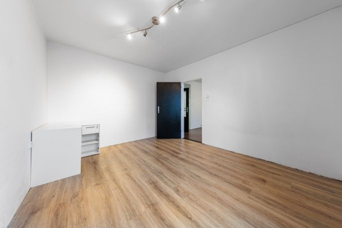 Prodej, Byt 3+1, Karlovy Vary