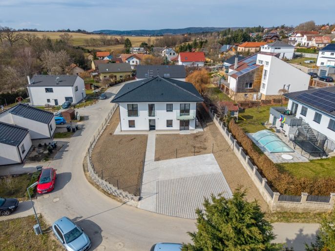 Prodej, Byt 4+kk, Klínec