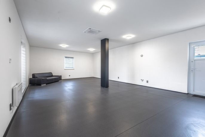 Pronájem, Obchod a služby, Mělník