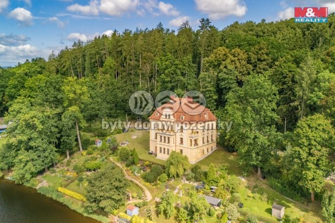 Prodej, Byt 3+1, Cheb