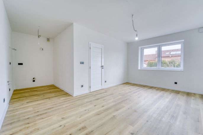 Prodej, Byt 2+kk, Tlučná