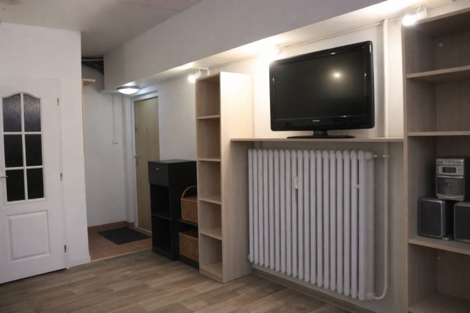 Pronájem, Byt 1+kk, Karlovy Vary