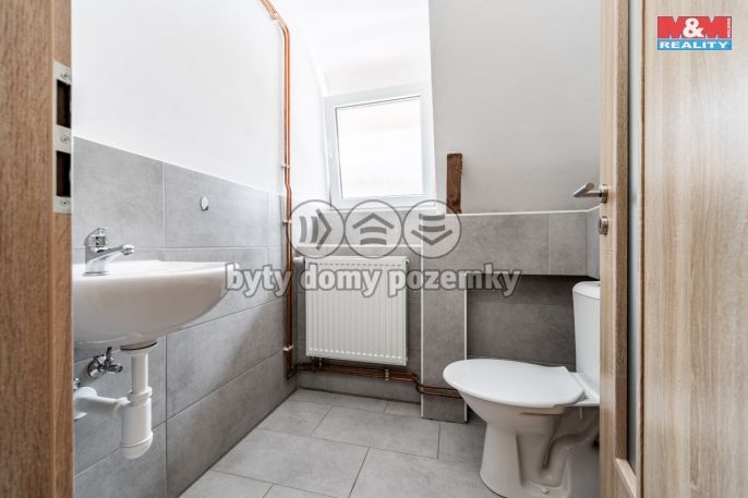 Prodej, Nájemní dům, Studená