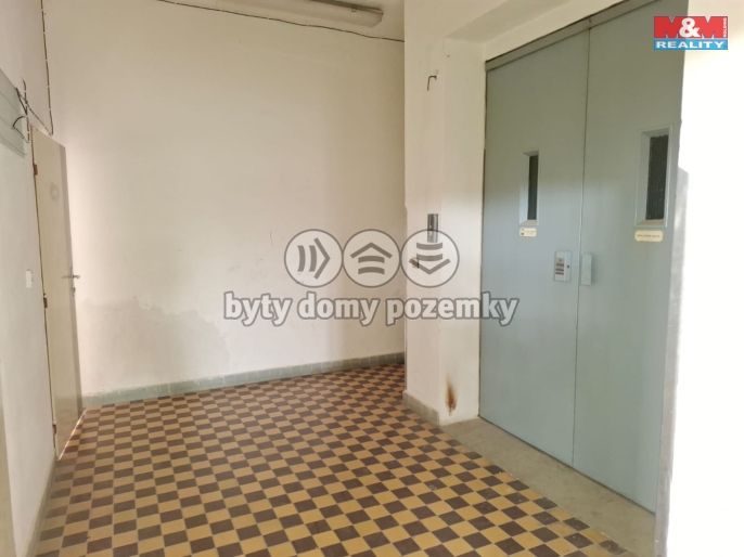 Pronájem, Obchod a služby, Čestice