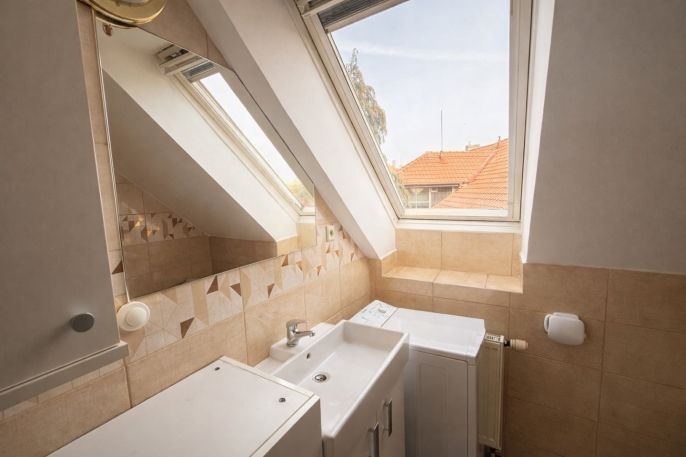 Pronájem, Byt 1+kk, Jinočany