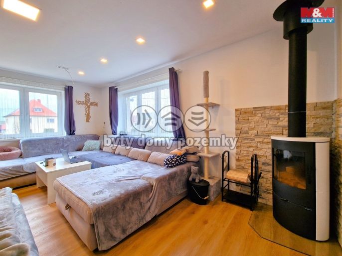 Pronájem, Byt 4+kk, Třebom