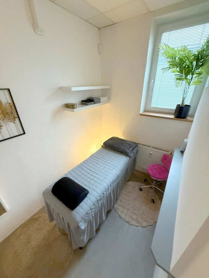 Pronájem, Obchod a služby, Hradec Králové