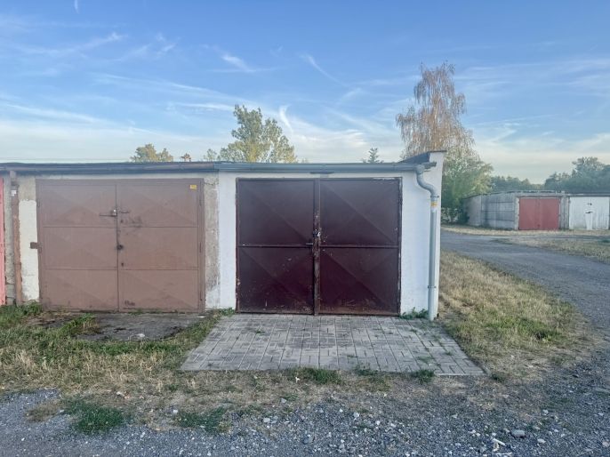 Prodej, Garáž, Pardubice