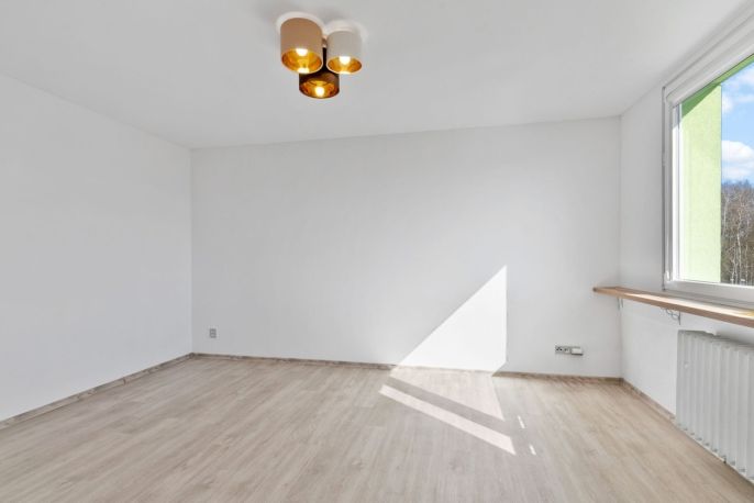 Pronájem, Byt 1+1, Hrádek nad Nisou