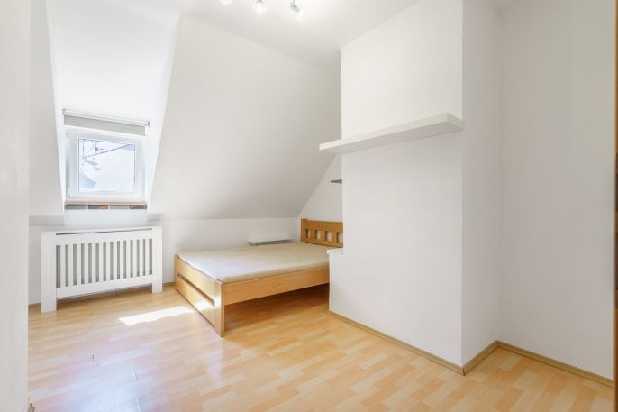 Pronájem, Byt 3+1, Cheb