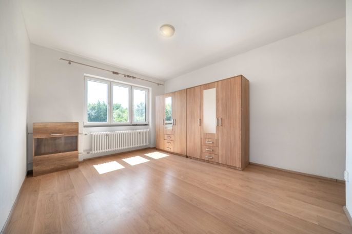 Prodej, Nájemní dům, Poběžovice