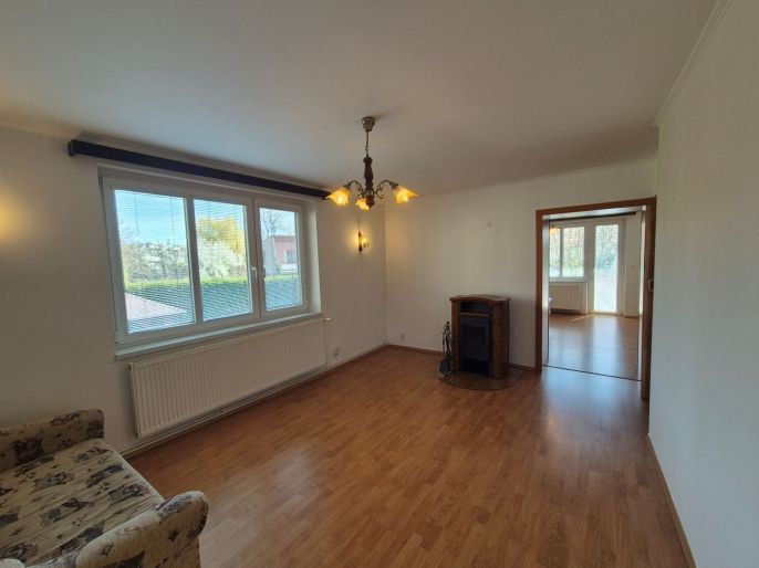 Prodej, Byt 3+1, Trubín