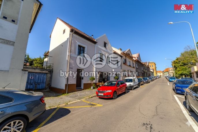 Prodej, Nájemní dům, Mělník