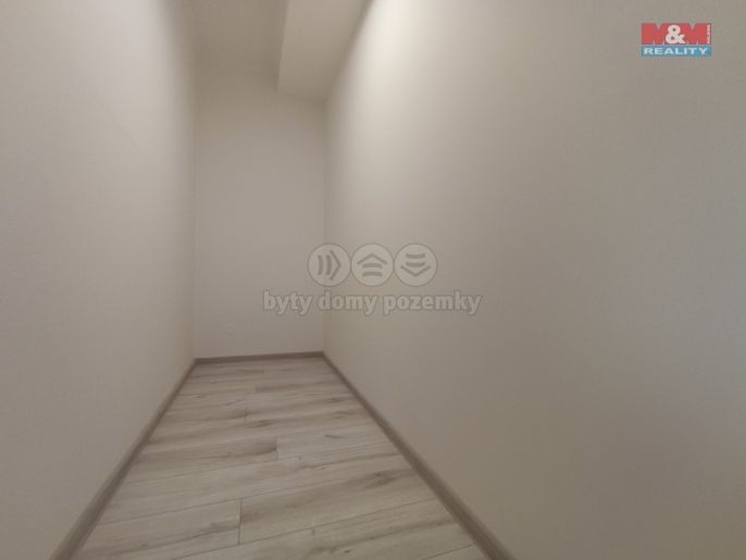 Pronájem, Byt 2+1, Most