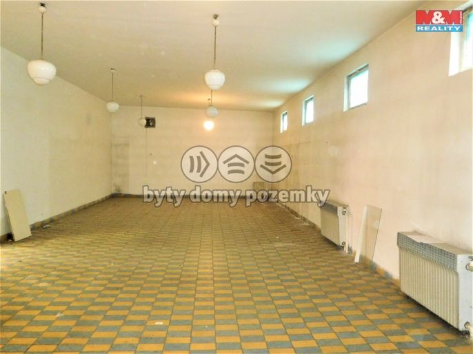 Prodej, Obchodní objekt, Měcholupy