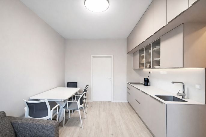 Prodej, Byt 2+kk, Praha