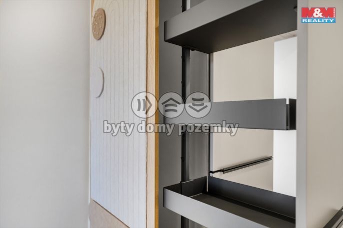 Prodej, Byt 3+1, Děčín