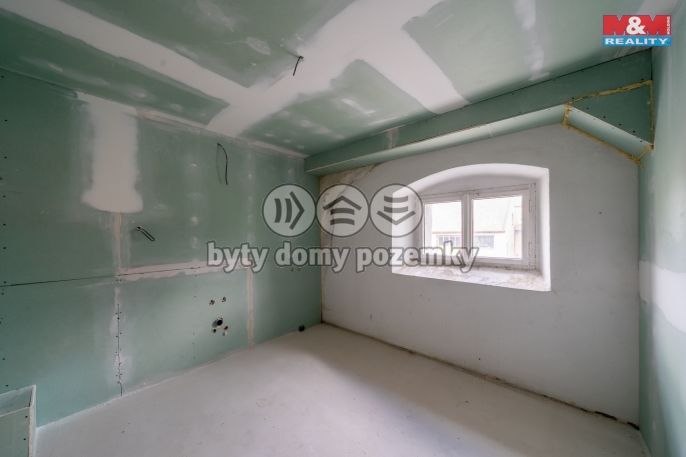 Prodej, Sklad, Králíky