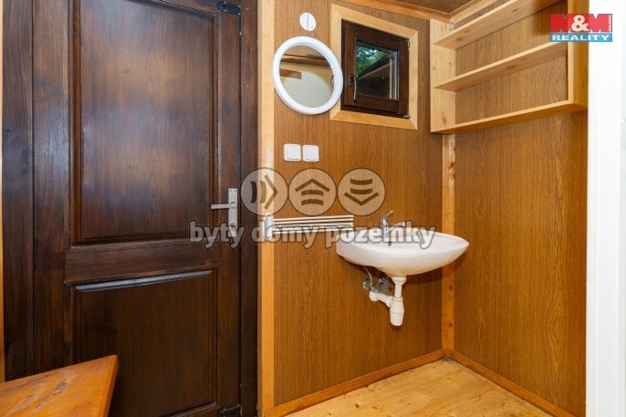 Prodej, Chata, České Lhotice