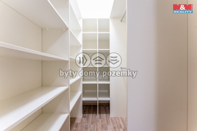 Prodej, Byt 3+kk, Klecany