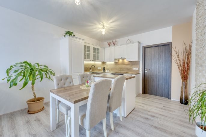 Prodej, Byt 2+kk, Zbůch