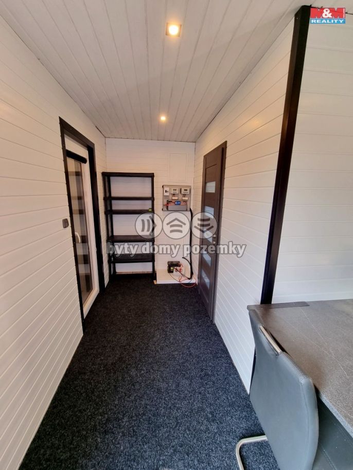 Prodej, Mobilheim, Štítina