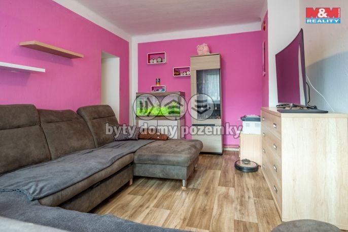 Prodej, Zemědělská usedlost, Dobev