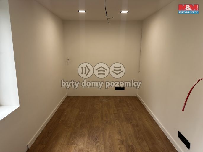 Prodej, Byt 3+kk, Dvory