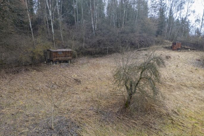 Prodej, Zahrada, Úterý