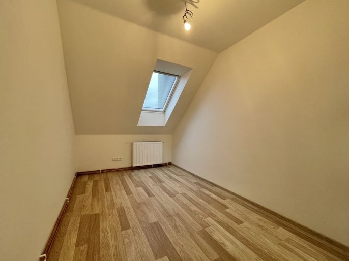 Prodej, Nájemní dům, Ostrava