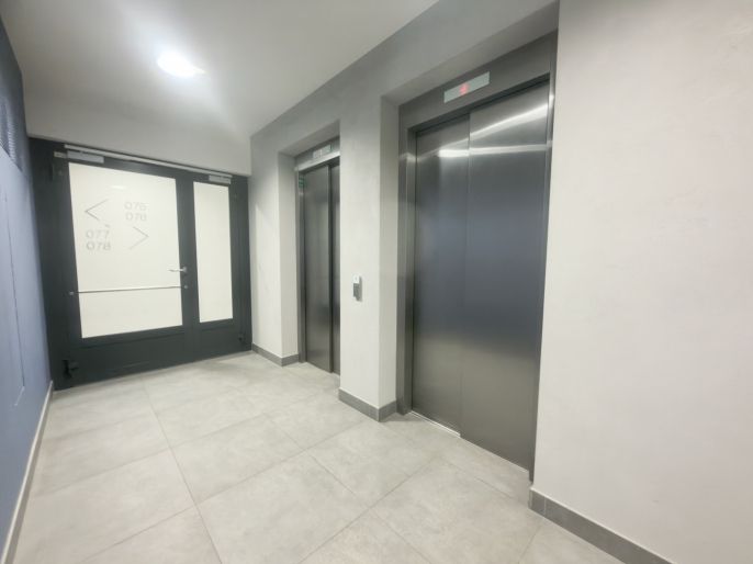 Pronájem, Byt 1+kk, Praha