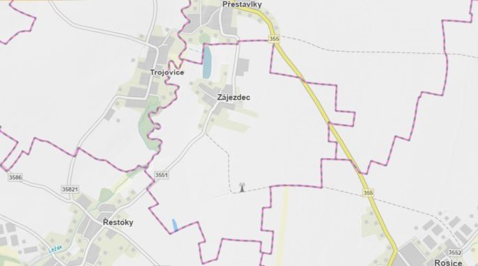 Prodej, Louka, Zájezdec