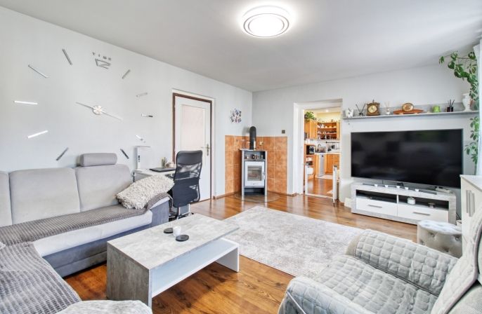 Prodej, Byt 2+1, Lom