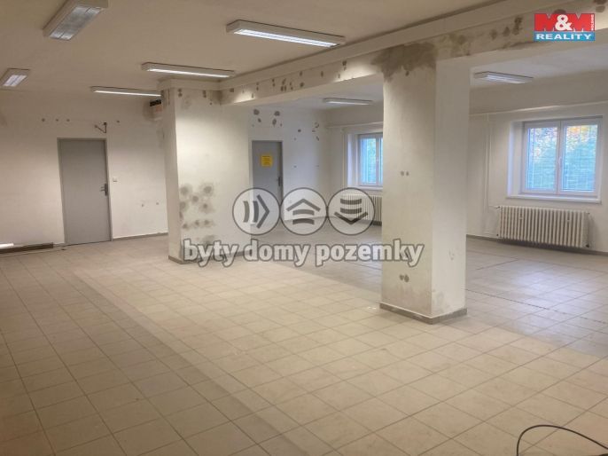 Pronájem, Obchod a služby, Strakonice