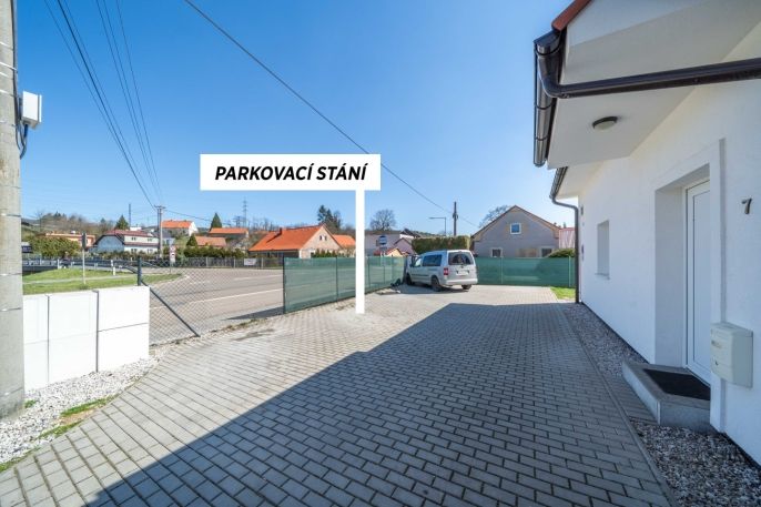 Pronájem, Byt 1+kk, Kamenný Újezd