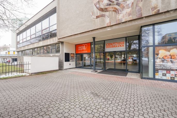 Pronájem, Obchod a služby, Plzeň