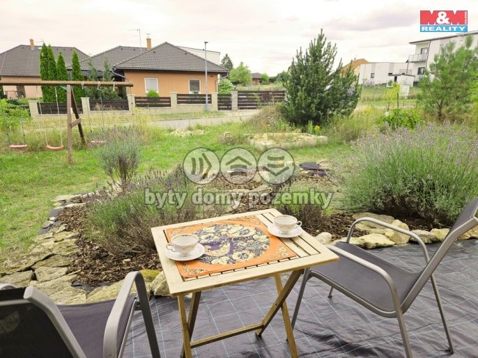 Pronájem, Byt 1+kk, Bradlec