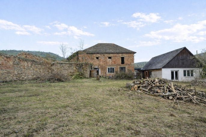 Prodej, Zemědělská usedlost, Klopina