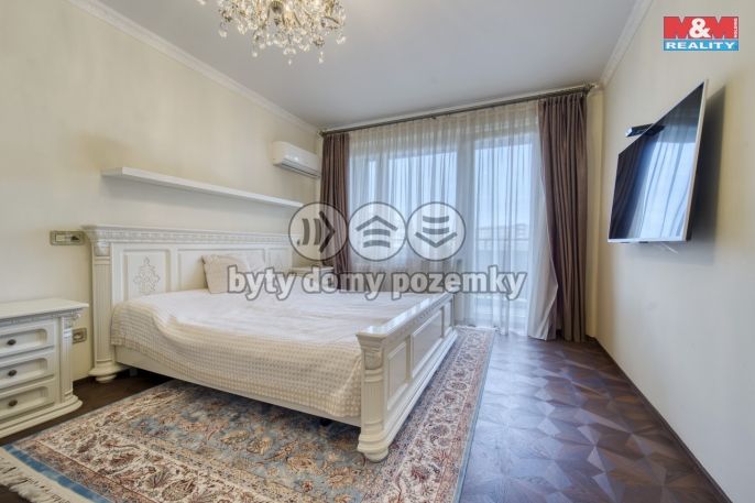 Prodej, Byt 4+1, Plzeň