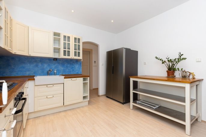 Pronájem, Byt 4+kk, Pardubice