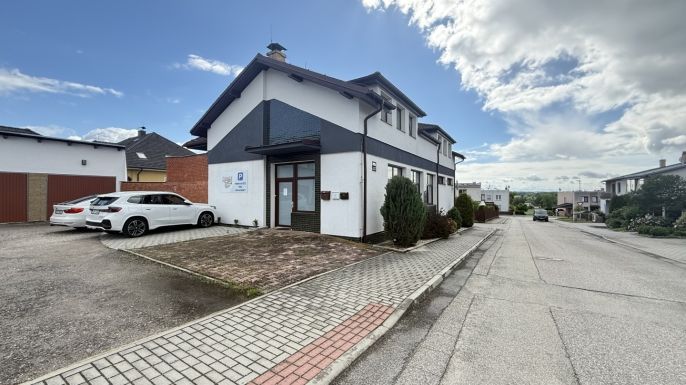 Pronájem, Výrobní objekt, Zliv