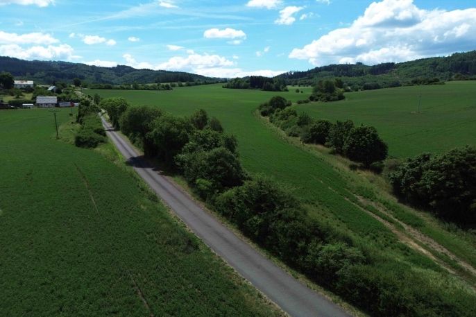 Prodej, Pole, Šemnice