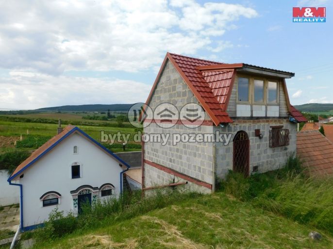 Prodej, Vinný sklep, Moravany