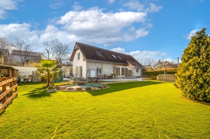 Prodej, Rodinný dům, Krupá