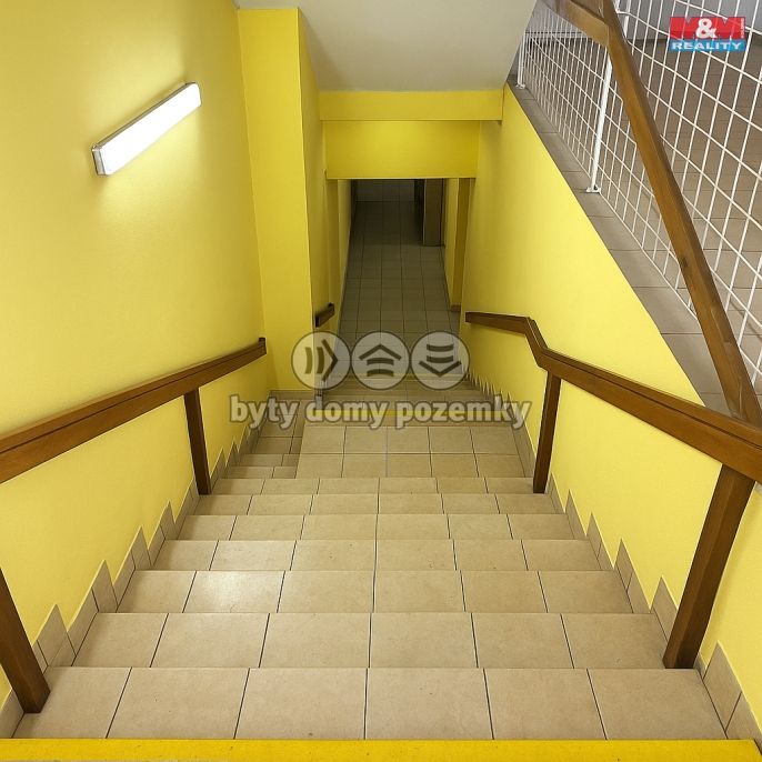 Prodej, Obchod a služby, Bílina