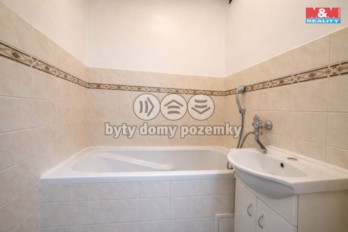 Pronájem, Byt 2+1, Trutnov