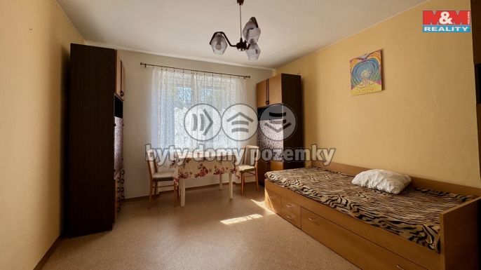 Prodej, Byt 3+1, Dubňany