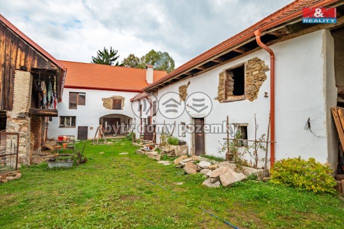 Prodej, Zemědělská usedlost, Lhenice