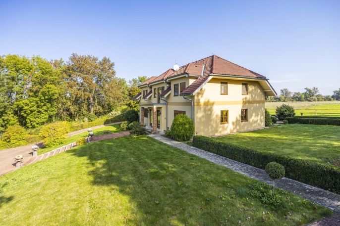 Prodej, Zemědělská usedlost, Kostomlaty nad Labem