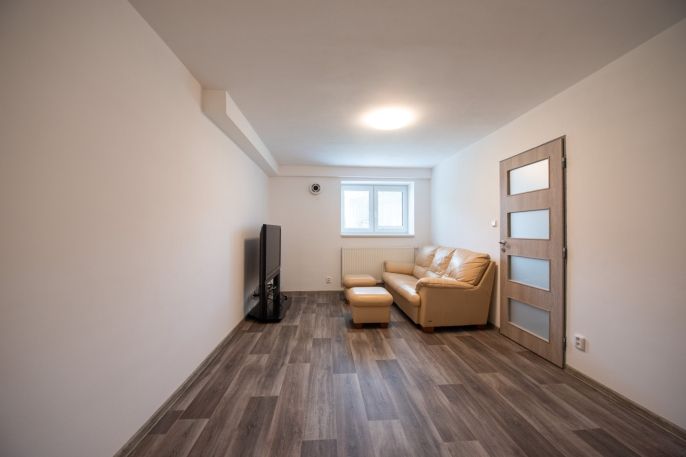 Pronájem, Byt 2+1, Hradec Králové